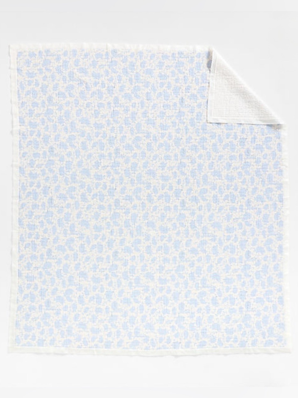 New! Crate&Barrel Blue Floral Quilt size King - Picture 3 of 6